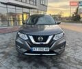 Серый Ниссан Rogue, объемом двигателя 2.49 л и пробегом 89 тыс. км за 15500 $, фото 2 на Automoto.ua