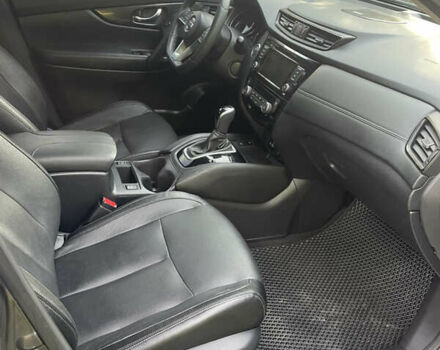 Сірий Ніссан Rogue, об'ємом двигуна 2.49 л та пробігом 65 тис. км за 19500 $, фото 28 на Automoto.ua