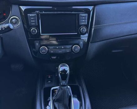 Серый Ниссан Rogue, объемом двигателя 2.49 л и пробегом 110 тыс. км за 17900 $, фото 11 на Automoto.ua