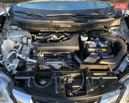 Серый Ниссан Rogue, объемом двигателя 2.49 л и пробегом 120 тыс. км за 15999 $, фото 16 на Automoto.ua