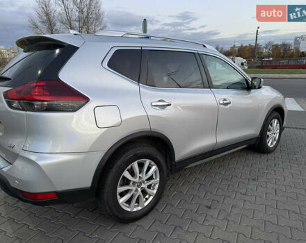 Ниссан Rogue 2019 в Киеве на Automoto.ua Серый Ниссан Rogue, объемом двигателя 2.5 л и пробегом 135 тыс. км за 14999 $, фото 7 на Automoto.ua
