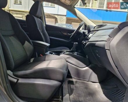 Сірий Ніссан Rogue, об'ємом двигуна 2.49 л та пробігом 68 тис. км за 16600 $, фото 24 на Automoto.ua