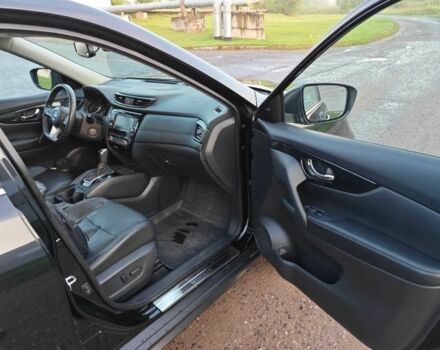 Серый Ниссан Rogue, объемом двигателя 2.5 л и пробегом 50 тыс. км за 12000 $, фото 5 на Automoto.ua