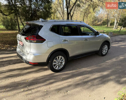 Серый Ниссан Rogue, объемом двигателя 2.49 л и пробегом 148 тыс. км за 14900 $, фото 9 на Automoto.ua