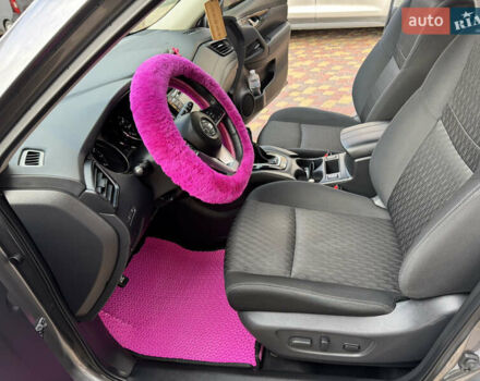 Сірий Ніссан Rogue, об'ємом двигуна 2.49 л та пробігом 61 тис. км за 17000 $, фото 31 на Automoto.ua