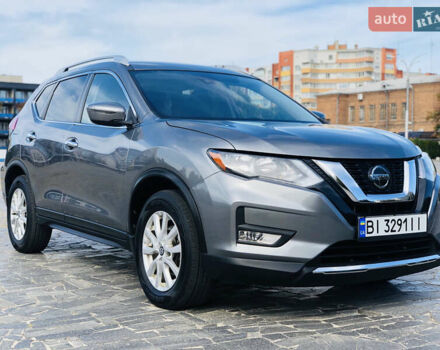 Серый Ниссан Rogue, объемом двигателя 2.49 л и пробегом 77 тыс. км за 15999 $, фото 7 на Automoto.ua
