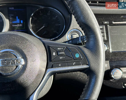 Серый Ниссан Rogue, объемом двигателя 2.49 л и пробегом 180 тыс. км за 15500 $, фото 24 на Automoto.ua