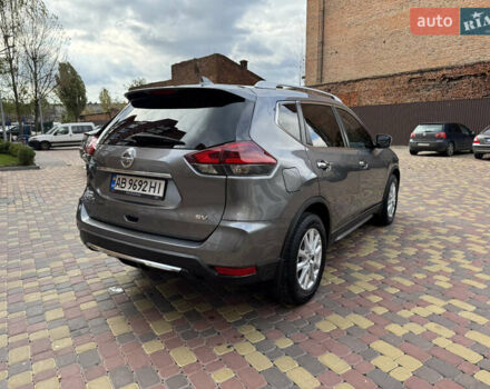 Сірий Ніссан Rogue, об'ємом двигуна 2.49 л та пробігом 61 тис. км за 17000 $, фото 4 на Automoto.ua