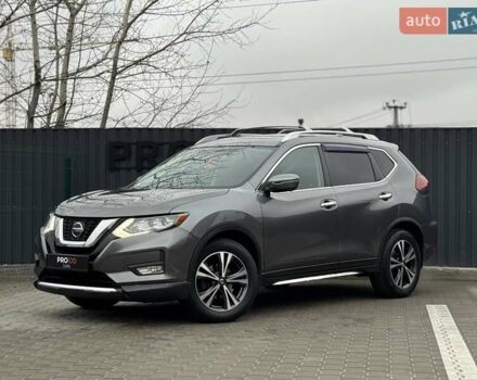 Серый Ниссан Rogue, объемом двигателя 2.49 л и пробегом 89 тыс. км за 16300 $, фото 1 на Automoto.ua