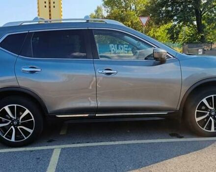 Сірий Ніссан Rogue, об'ємом двигуна 2.49 л та пробігом 47 тис. км за 21000 $, фото 2 на Automoto.ua