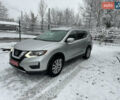 Серый Ниссан Rogue, объемом двигателя 2.49 л и пробегом 70 тыс. км за 15700 $, фото 1 на Automoto.ua
