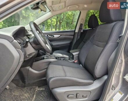 Сірий Ніссан Rogue, об'ємом двигуна 2.49 л та пробігом 68 тис. км за 16600 $, фото 13 на Automoto.ua