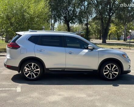 Сірий Ніссан Rogue, об'ємом двигуна 2.5 л та пробігом 78 тис. км за 18690 $, фото 5 на Automoto.ua