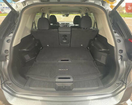 Серый Ниссан Rogue, объемом двигателя 2.49 л и пробегом 151 тыс. км за 15500 $, фото 14 на Automoto.ua