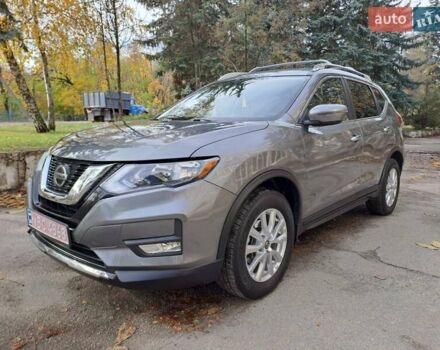 Серый Ниссан Rogue, объемом двигателя 2.5 л и пробегом 274 тыс. км за 14800 $, фото 16 на Automoto.ua