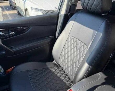 Серый Ниссан Rogue, объемом двигателя 2 л и пробегом 101 тыс. км за 10500 $, фото 7 на Automoto.ua