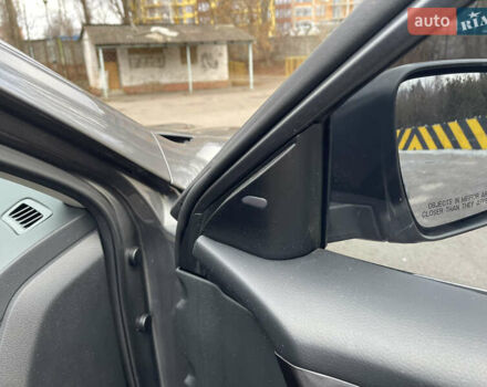Сірий Ніссан Rogue, об'ємом двигуна 2.5 л та пробігом 140 тис. км за 11700 $, фото 20 на Automoto.ua