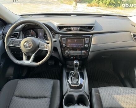 Сірий Ніссан Rogue, об'ємом двигуна 0 л та пробігом 53 тис. км за 14700 $, фото 8 на Automoto.ua
