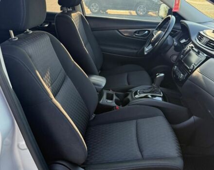 Серый Ниссан Rogue, объемом двигателя 2.5 л и пробегом 56 тыс. км за 17500 $, фото 2 на Automoto.ua