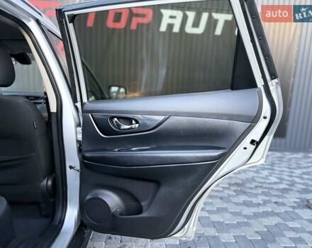 Серый Ниссан Rogue, объемом двигателя 2.49 л и пробегом 180 тыс. км за 11300 $, фото 38 на Automoto.ua