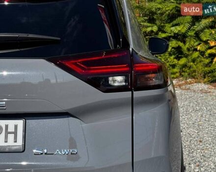 Серый Ниссан Rogue, объемом двигателя 2.49 л и пробегом 65 тыс. км за 28000 $, фото 8 на Automoto.ua