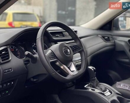 Сірий Ніссан Rogue, об'ємом двигуна 2.5 л та пробігом 110 тис. км за 17500 $, фото 13 на Automoto.ua