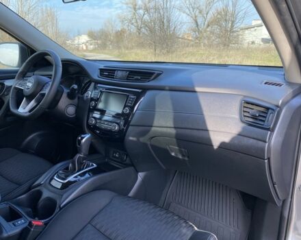 Серый Ниссан Rogue, объемом двигателя 2.5 л и пробегом 72 тыс. км за 15999 $, фото 22 на Automoto.ua