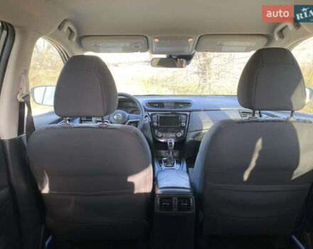 Серый Ниссан Rogue, объемом двигателя 2.5 л и пробегом 72 тыс. км за 15999 $, фото 25 на Automoto.ua