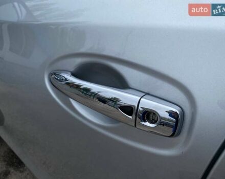 Сірий Ніссан Rogue, об'ємом двигуна 2.5 л та пробігом 110 тис. км за 17500 $, фото 10 на Automoto.ua