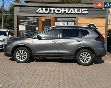 Серый Ниссан Rogue, объемом двигателя 2.49 л и пробегом 220 тыс. км за 14900 $, фото 4 на Automoto.ua