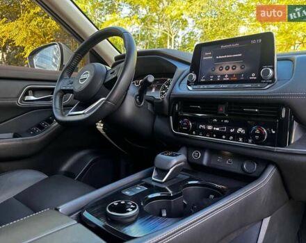 Серый Ниссан Rogue, объемом двигателя 2.49 л и пробегом 65 тыс. км за 28000 $, фото 16 на Automoto.ua