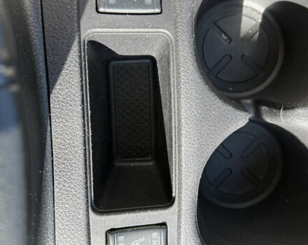 Сірий Ніссан Rogue, об'ємом двигуна 2.49 л та пробігом 220 тис. км за 14900 $, фото 20 на Automoto.ua