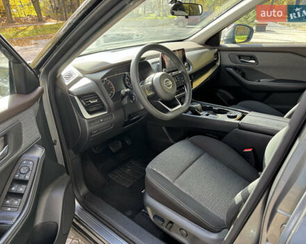Серый Ниссан Rogue, объемом двигателя 2.49 л и пробегом 113 тыс. км за 21400 $, фото 5 на Automoto.ua