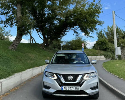 Сірий Ніссан Rogue, об'ємом двигуна 2.49 л та пробігом 122 тис. км за 15300 $, фото 2 на Automoto.ua