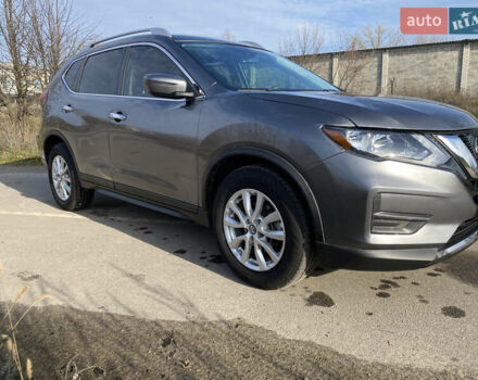 Серый Ниссан Rogue, объемом двигателя 2.5 л и пробегом 72 тыс. км за 15999 $, фото 9 на Automoto.ua