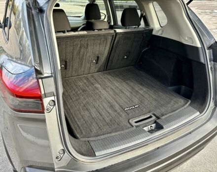 Серый Ниссан Rogue, объемом двигателя 2.5 л и пробегом 109 тыс. км за 20999 $, фото 10 на Automoto.ua