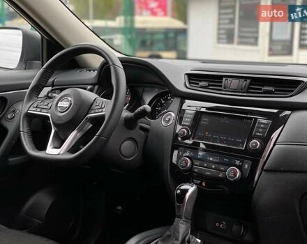 Сірий Ніссан Rogue, об'ємом двигуна 2.5 л та пробігом 110 тис. км за 17500 $, фото 16 на Automoto.ua