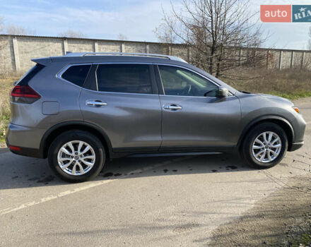 Серый Ниссан Rogue, объемом двигателя 2.5 л и пробегом 72 тыс. км за 15999 $, фото 8 на Automoto.ua