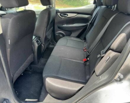 Сірий Ніссан Rogue, об'ємом двигуна 2 л та пробігом 34 тис. км за 8250 $, фото 10 на Automoto.ua