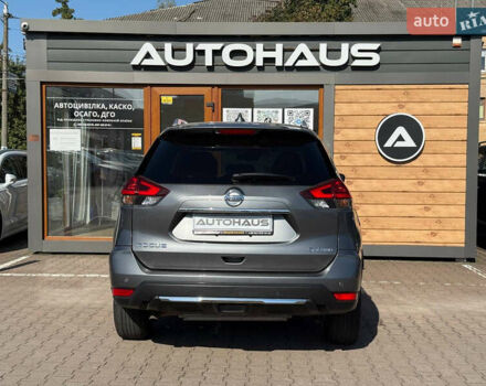 Серый Ниссан Rogue, объемом двигателя 2.49 л и пробегом 220 тыс. км за 14900 $, фото 6 на Automoto.ua
