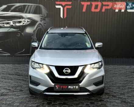 Серый Ниссан Rogue, объемом двигателя 2.49 л и пробегом 180 тыс. км за 11300 $, фото 10 на Automoto.ua