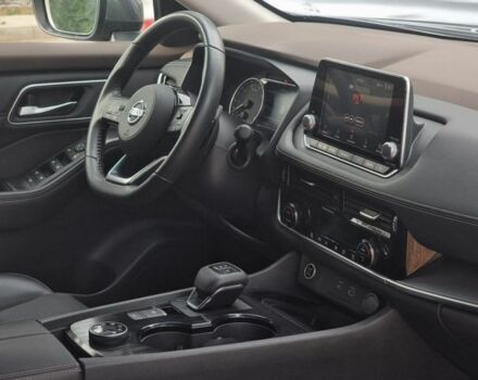 Серый Ниссан Rogue, объемом двигателя 2.5 л и пробегом 67 тыс. км за 12100 $, фото 7 на Automoto.ua