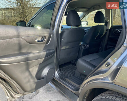 Серый Ниссан Rogue, объемом двигателя 2.5 л и пробегом 72 тыс. км за 15999 $, фото 18 на Automoto.ua