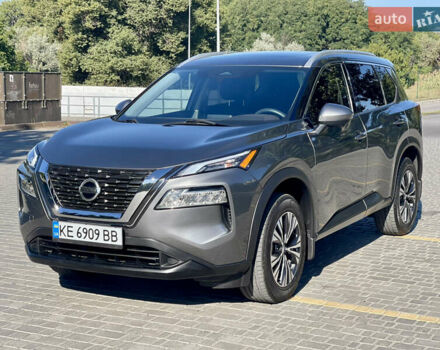 Серый Ниссан Rogue, объемом двигателя 2.49 л и пробегом 120 тыс. км за 20950 $, фото 7 на Automoto.ua