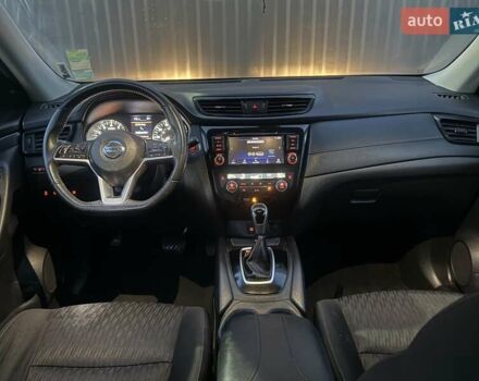 Серый Ниссан Rogue, объемом двигателя 2.49 л и пробегом 180 тыс. км за 11300 $, фото 32 на Automoto.ua
