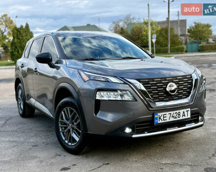Серый Ниссан Rogue, объемом двигателя 2.49 л и пробегом 109 тыс. км за 20999 $, фото 4 на Automoto.ua
