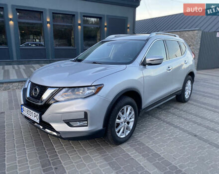 Серый Ниссан Rogue, объемом двигателя 2.49 л и пробегом 65 тыс. км за 16600 $, фото 2 на Automoto.ua