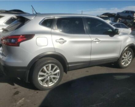 Сірий Ніссан Rogue, об'ємом двигуна 2 л та пробігом 105 тис. км за 15500 $, фото 2 на Automoto.ua