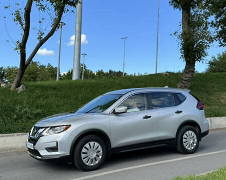 Сірий Ніссан Rogue, об'ємом двигуна 2.49 л та пробігом 122 тис. км за 15300 $, фото 3 на Automoto.ua