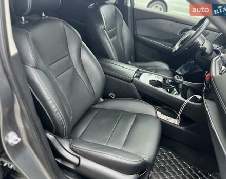 Сірий Ніссан Rogue, об'ємом двигуна 2.49 л та пробігом 83 тис. км за 21000 $, фото 31 на Automoto.ua